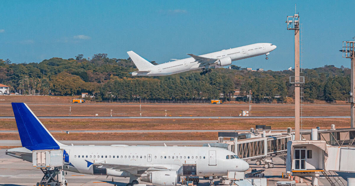 Os 7 Maiores Aeroportos do Brasil 3 Noticiare - Aeroporto Internacional de Brasília (BSB) - Conheça os 7 maiores aeroportos do Brasil e suas infraestruturas incríveis. Tudo sobre esses hubs essenciais para o transporte aéreo nacional e internacional!