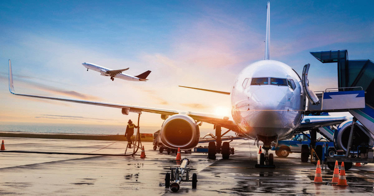 Noticiare - Os 7 Maiores Aeroportos do Brasil - Conheça os 7 maiores aeroportos do Brasil e suas infraestruturas incríveis. Tudo sobre esses hubs essenciais para o transporte aéreo nacional e internacional!